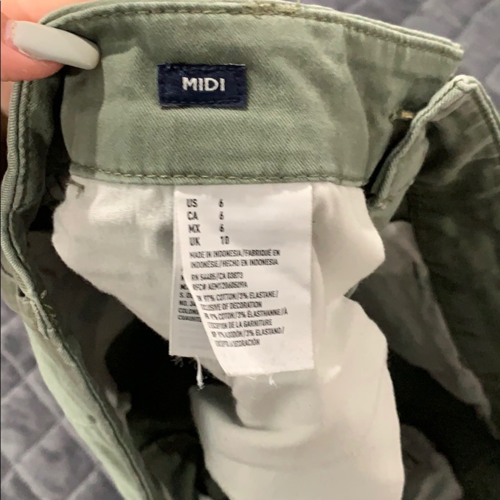 4 pairs of american eagle shorts - Picture 7 of 16
